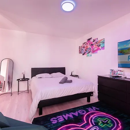 Apartment Gaming Flat A Centre Avec Parking Gratuit *